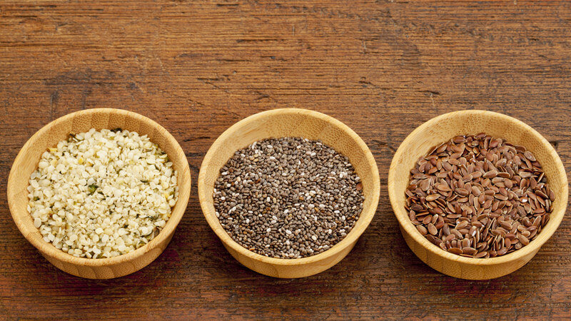 Ala in Lein- und Chiasamen, Hanfsamen und Walnüsse