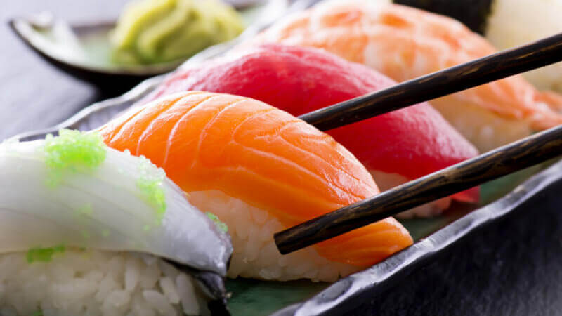 ungebratener roher Fisch